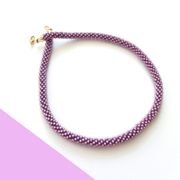 Collana girocollo sottile viola ametista. Modello Snake Slim