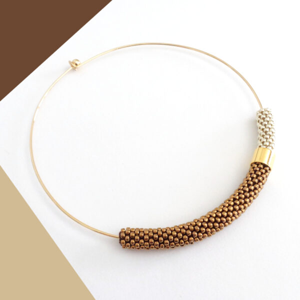 Collana girocollo rigido bronzo e alluminio chiaro, Virtù 2.0