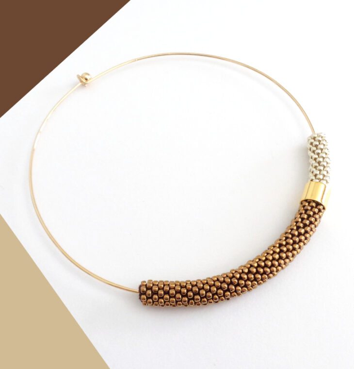 Collana girocollo rigido bronzo e alluminio chiaro, Virtù 2.0