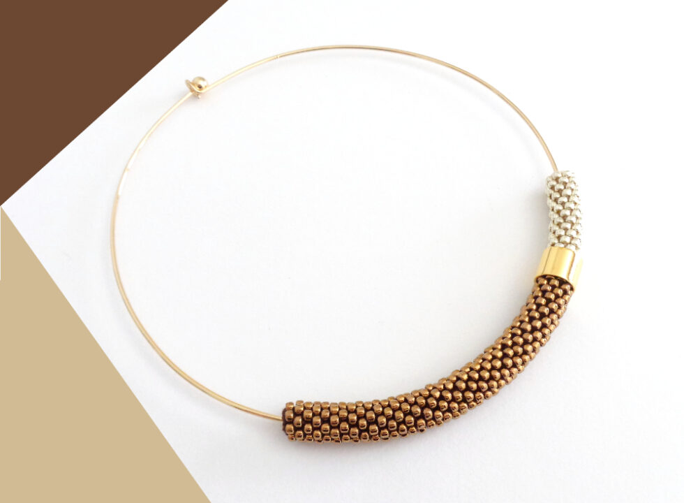 Collana girocollo rigido bronzo e alluminio chiaro, Virtù 2.0