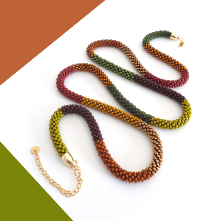 Collana lunga colori Autunno, Modello Simply Stripes Slim
