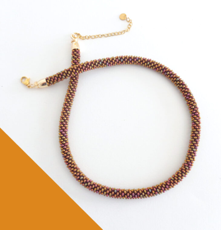 Collana sottile color iris gold. Modello Snake Slim.