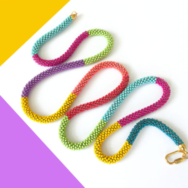Collana lunga colori Primavera, Modello Simply Stripes Slim