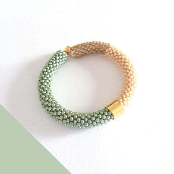 Bracciale rigido salvia, sabbia e beige, "Virtù 2.0"