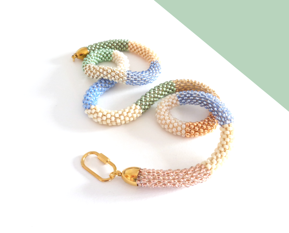 Collana colori Estate, Modello Simply Stripes, Media Lunghezza